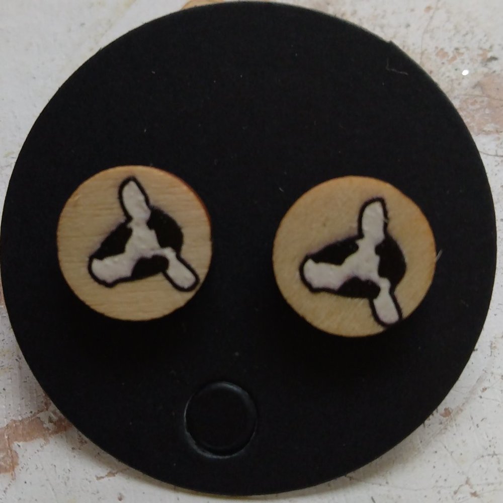 Cow Earrings Round